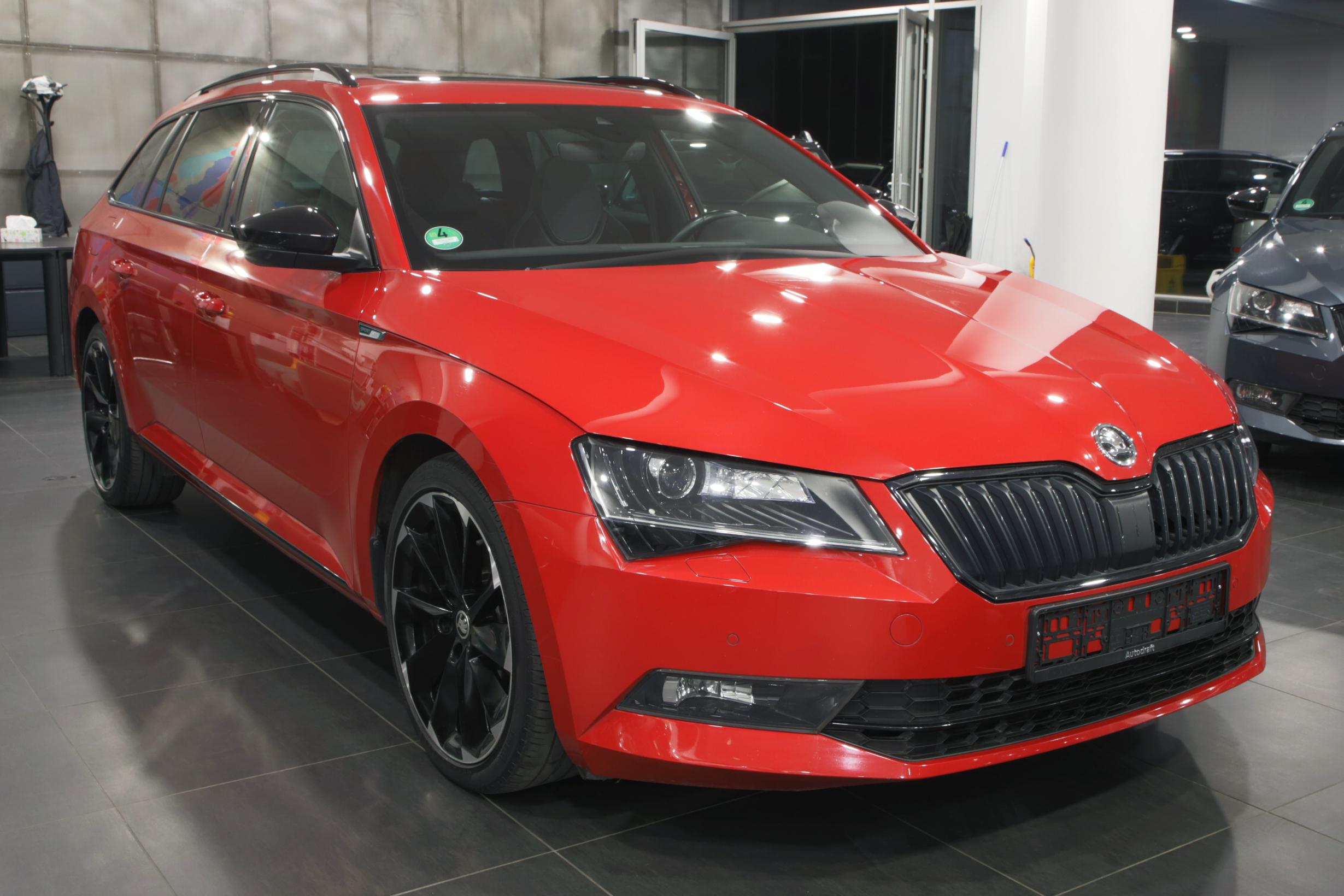 koda-superb-3-combi-2-0-tdi-140kw-dsg-sportline-webasto-virtual