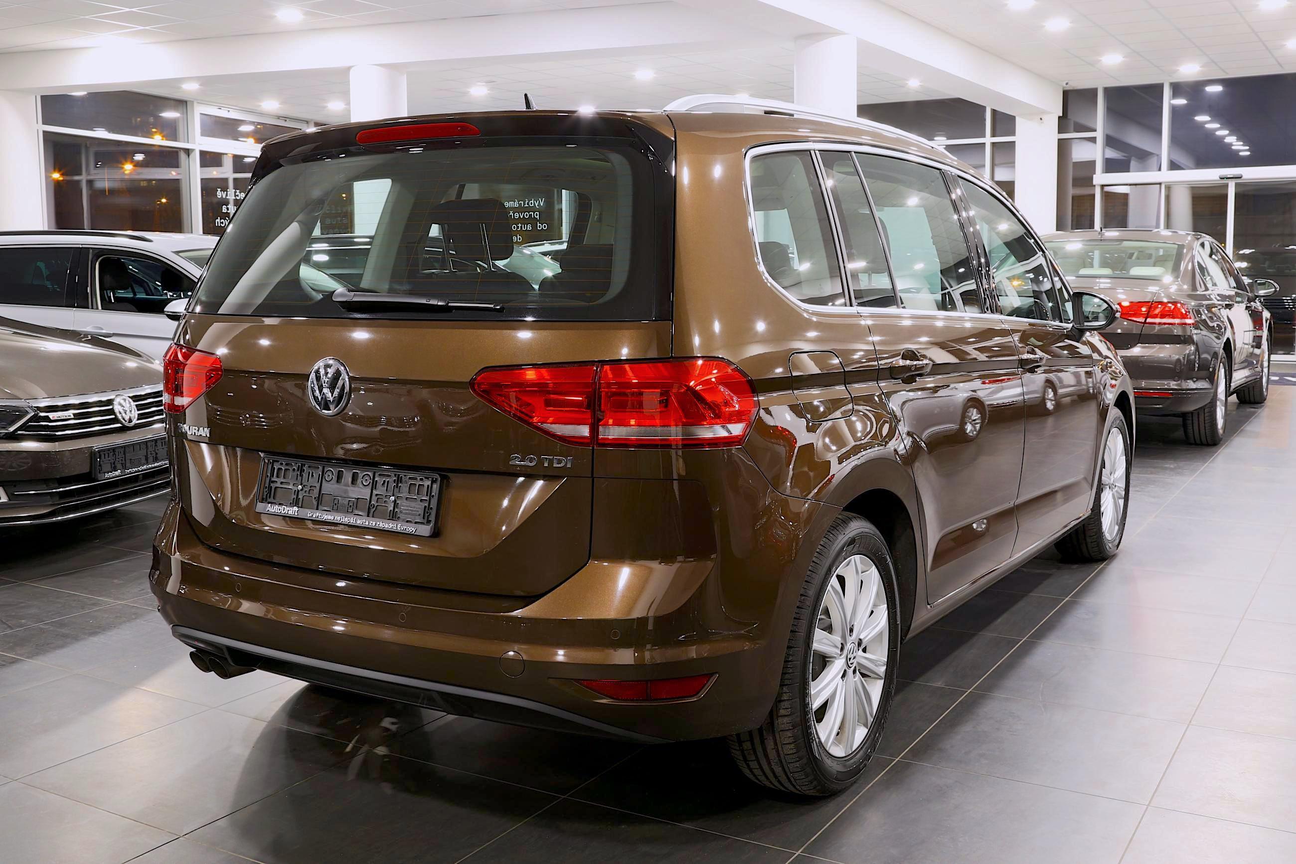 Volkswagen 0 Financing Volkswagen Touran Highline 2.0 TDI 110kW / 7-míst | Autodraft
