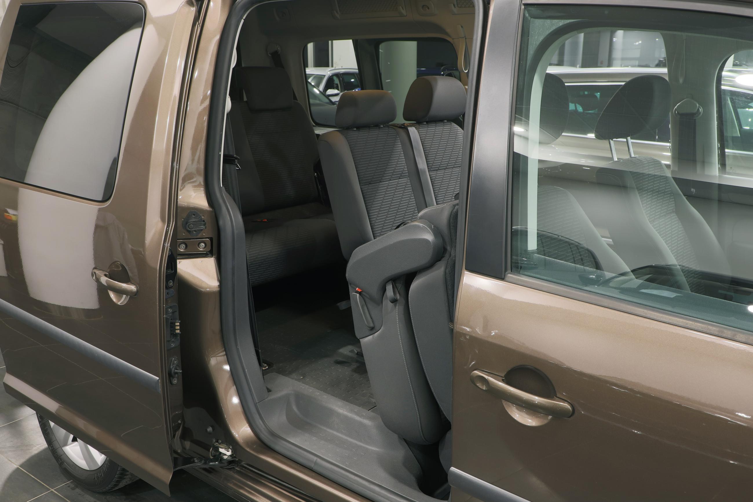 Volkswagen Caddy Kombi Maxi Comfortline 1.6 75kW DSG / DPH nelze