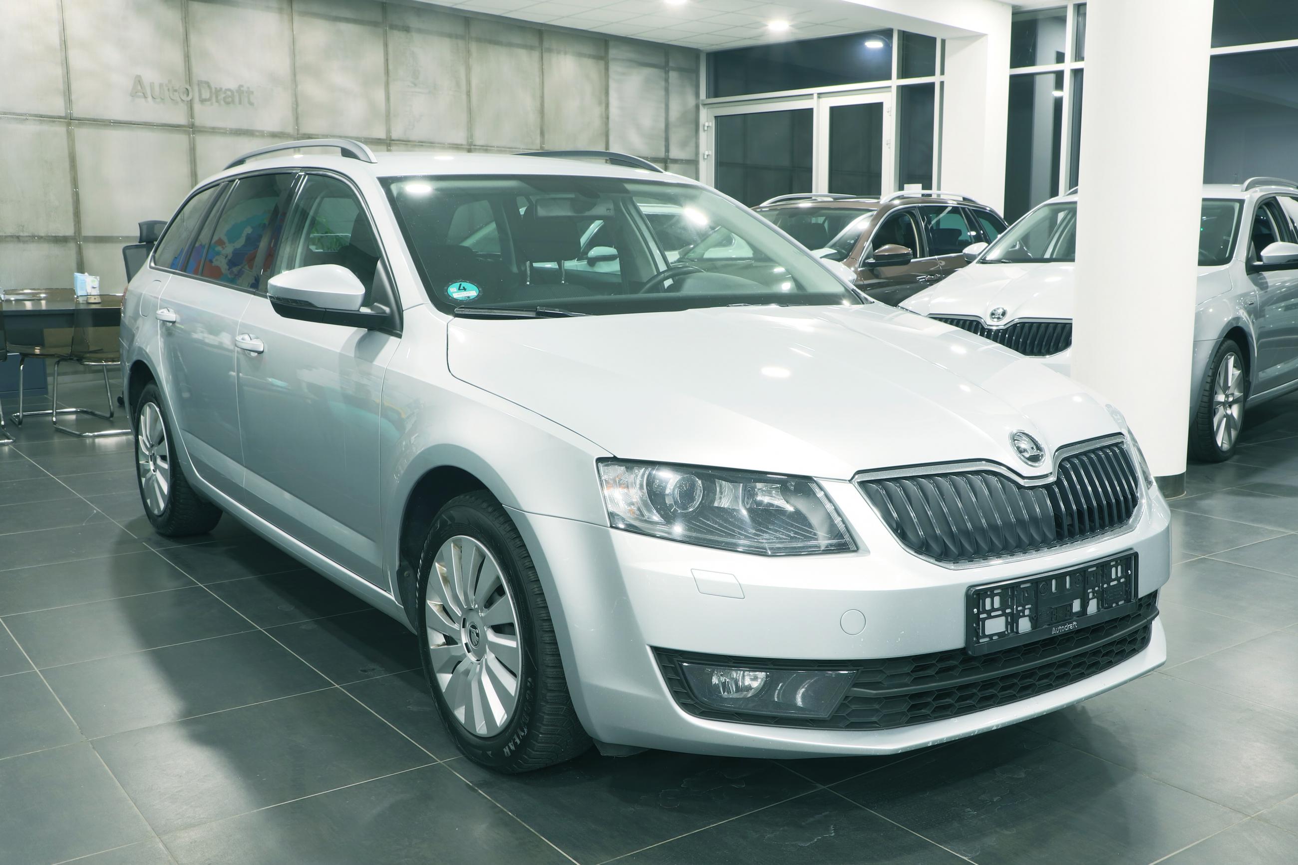 Pareri Skoda Octavia 3 2 0 Tdi Škoda Octavia 3 Combi 2.0 TDI 110kW DSG | Autodraft