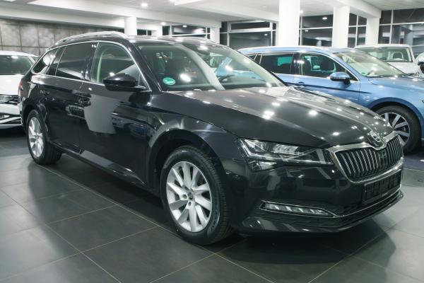 Škoda Superb 3 Combi Style 2.0 TDI 140kW DSG / Facelift 2020 / Webasto / ALU 17''+ ALU 16''