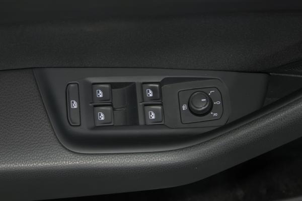 10097-img-4462-jpg-rQX5CB.jpg