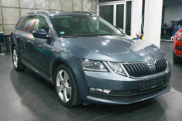 Škoda Octavia 3 Combi 2.0 TDI 110kW 4x4 DSG / ALU 17" / Facelift