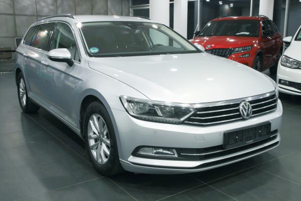 Volkswagen Passat B8 Variant Comfortline 2.0 TDI 110kW DSG