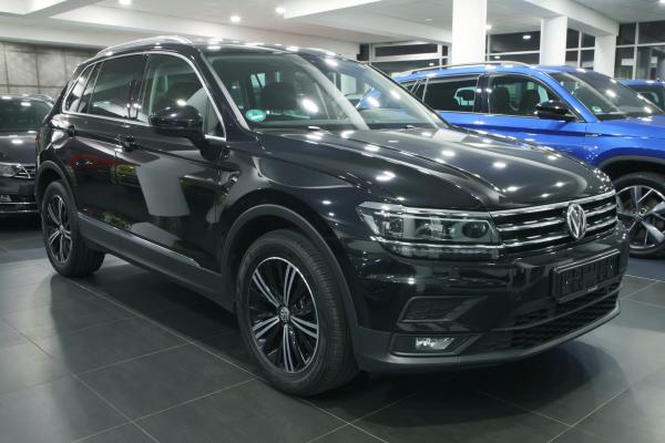 Volkswagen Tiguan 2.0 TDI 110kW DSG / ALU 18"