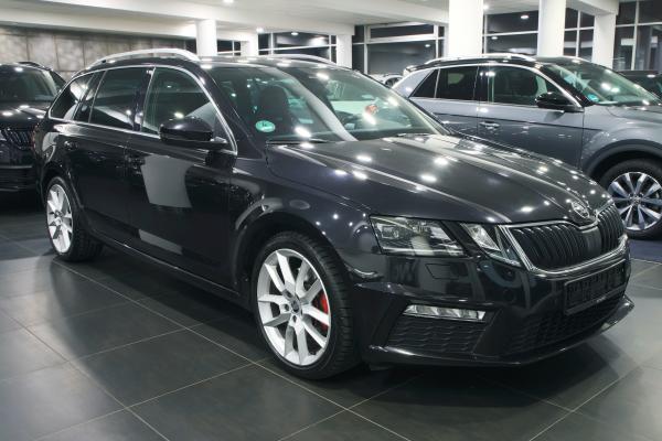 Škoda Octavia 3 Combi RS 2.0 TDI 135kW DSG / ALU 18" / Facelift