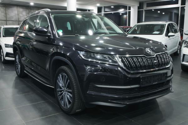 Škoda Kodiaq 2.0 TDI 140kW 4x4 DSG Laurin & Klement / Webasto / Virtual Cockpit / ALU 19''+ ALU 17''