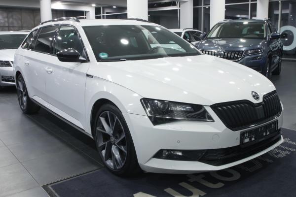 Škoda Superb 3 Combi 2.0 TDI 110kW DSG Sportline / Webasto / ALU 19''