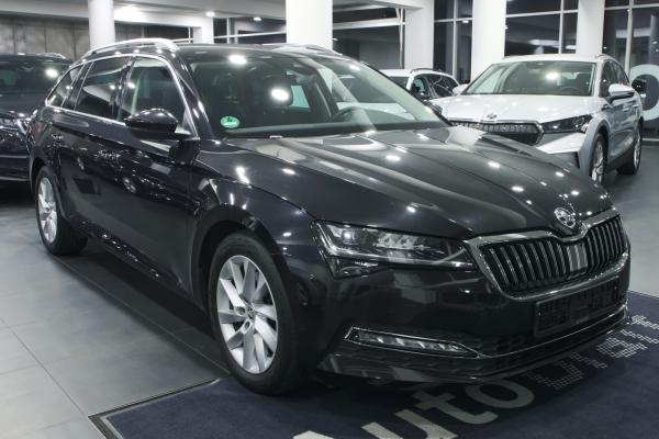 Škoda Superb 3 Combi Style 2.0 TDI 110kW DSG / Facelift 2020 / Matrix Led / ALU 17''