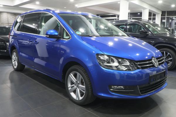 Volkswagen Sharan Highline 2.0 TDI 130kW DSG / Int. dětské sedačky / ALU 17"