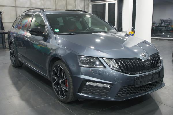 Škoda Octavia 3 Combi RS 2.0 TDI 135kW 4x4 DSG / Webasto / Virtual cockpit / 2x sada ALU 18'' / Facelift