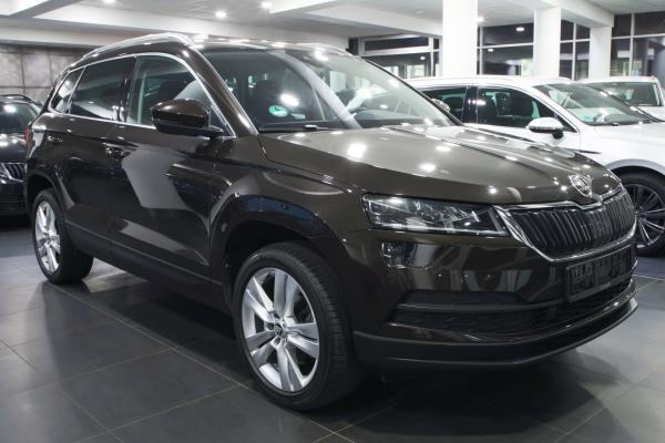 Škoda Karoq Style 1.5 TSI 110kW DSG / ALU 18''