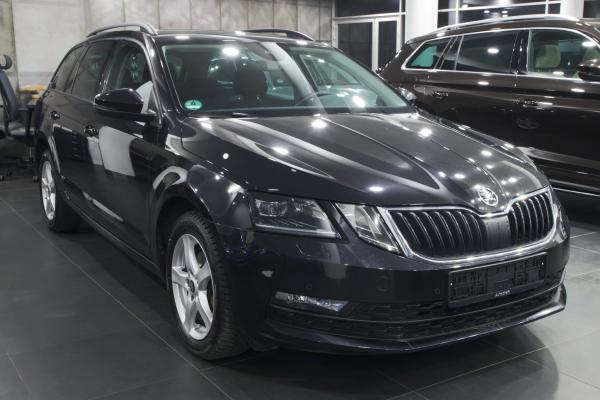 Škoda Octavia 3 Combi 2.0 TDI 110kW DSG / ALU 16'' / Facelift