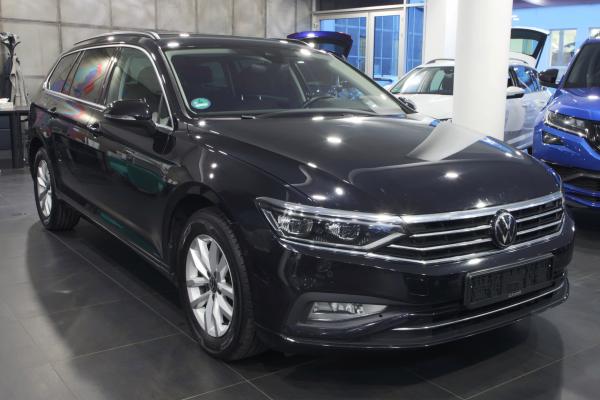 Volkswagen Passat B8 Variant Business 2.0 TDI 110kW DSG / facelift 2020 / Matrix Led / ALU 16"