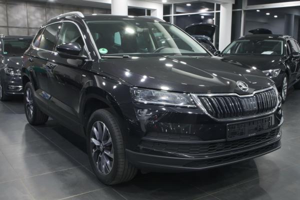 Škoda Karoq 2.0 TDI 140kW DSG / Virtual cockpit / ALU 17''