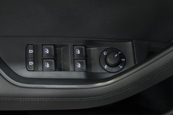 11547-img-9434-jpg-xm8Stc.jpg