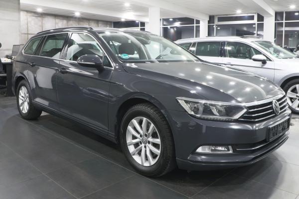 Volkswagen Passat B8 Variant Comfortline 2.0 TDI 110kW DSG / Webasto / ALU 16''