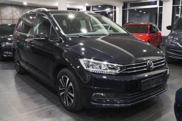 Volkswagen Touran 2.0 TDI 110kW DSG / ALU 16"