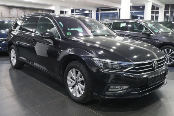 Volkswagen Passat B8 Variant Business 2.0 TDI 110kW DSG / Facelift 2020 / Webasto / Matrix Led / Virtual cockpit / ALU 16"