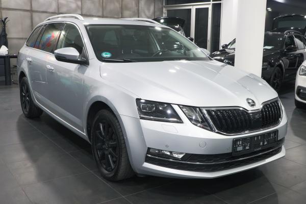 Škoda Octavia 3 Combi Style 2.0 TDI 110kW DSG / ALU 16'' / Facelift