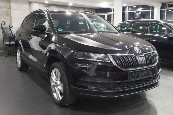 Škoda Karoq Style 2.0 TDI 110kW 4x4 DSG / Webasto / ALU 18''