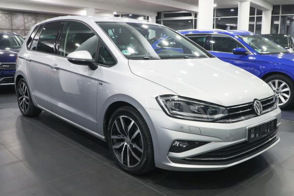 Volkswagen Golf Sportsvan 2.0 TDI 110kW DSG / Webasto / ALU 17''