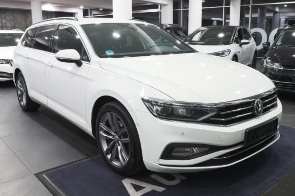 Volkswagen Passat B8 Variant Business 2.0 TDI 140kW 4x4 DSG / Facelift 2020 / Webasto / Matrix Led / ALU 18''