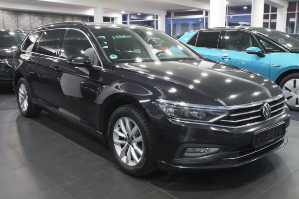 Volkswagen Passat B8 Variant Business 2.0 TDI 110kW DSG / Facelift 2020 / Webasto / Virtual Cockpit / Head Up Display / ALU 16"