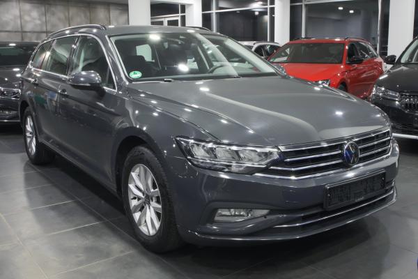 Volkswagen Passat B8 Variant Business 2.0 TDI 110kW DSG / Facelift 2020 / Webasto / ALU 16''