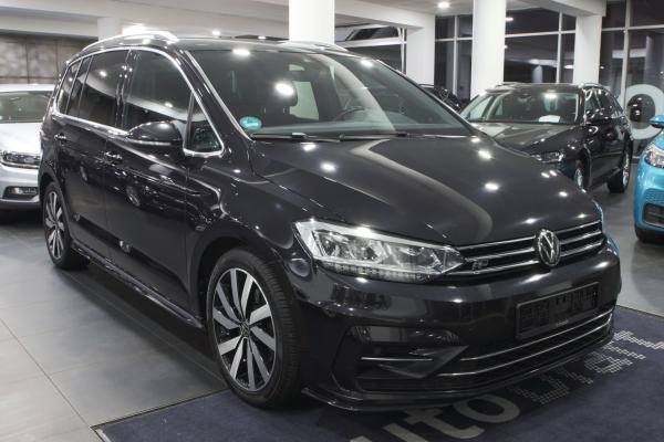 Volkswagen Touran Highline 2.0 TDI 110kW DSG R-Line / ALU 17''