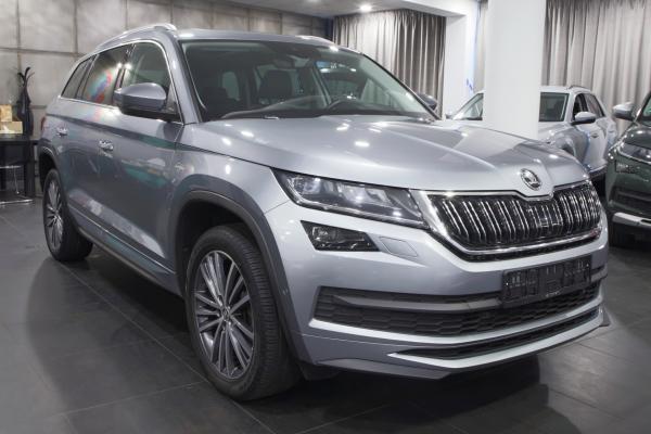 Škoda Kodiaq 2.0 TDI 140kW 4x4 DSG Laurin & Klement / Webasto / Virtual Cockpit / ALU 19''