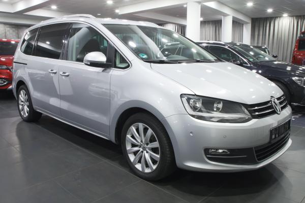 Volkswagen Sharan Highline 2.0 TDI 103kW DSG / ALU 17''