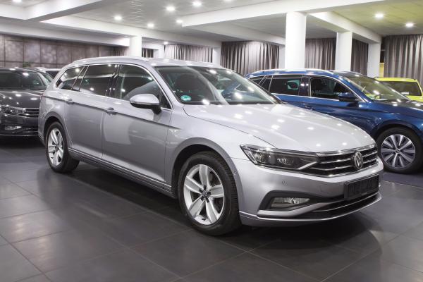 Volkswagen Passat B8 Variant Business 2.0 TDI 110kW DSG / Facelift 2020 / Matrix Led / ALU 17''