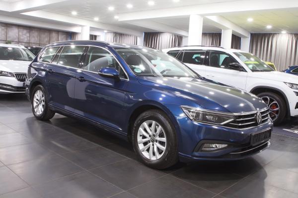 Volkswagen Passat B8 Variant Business 2.0 TDI 110kW DSG / Facelift 2020 / Matrix Led / 2x sada ALU 16''