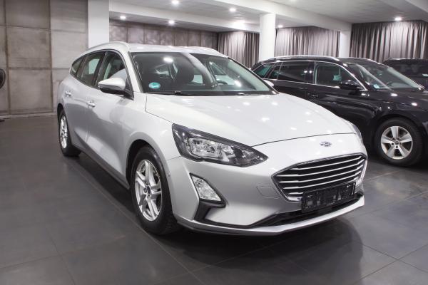 Ford Focus Turnier Cool & Connect 1.5 88kW / Webasto / ALU 16''