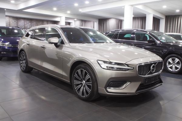 Volvo V60 Inscription 2.0 110kW Geartronic / ALU 18''