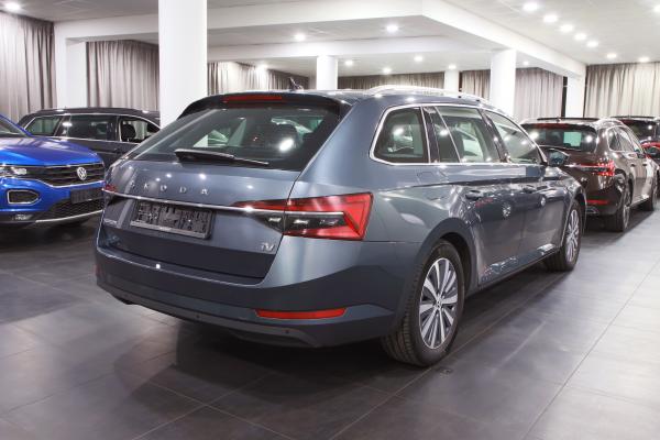13469-img-9620-jpg-BLr5EM.jpg