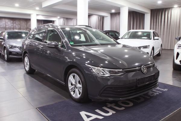 Volkswagen Golf 8 Variant Comfortline 2.0 TDI 85kW Man. / Virtual Cockpit / ALU 16''+ zimní sada