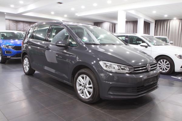 Volkswagen Touran Comfortline 2.0 TDI 110kW DSG / ALU 16''+ zimní sada