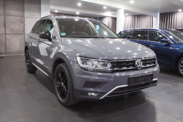 Volkswagen Tiguan 4Motion 2.0 TDI 140kW 4x4 DSG / ALU 18''