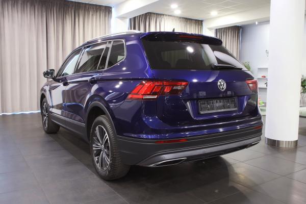 Volkswagen Tiguan Allspace 2.0 TDI 110kW DSG / Virtual Cockpit / ALU 18'' - 2