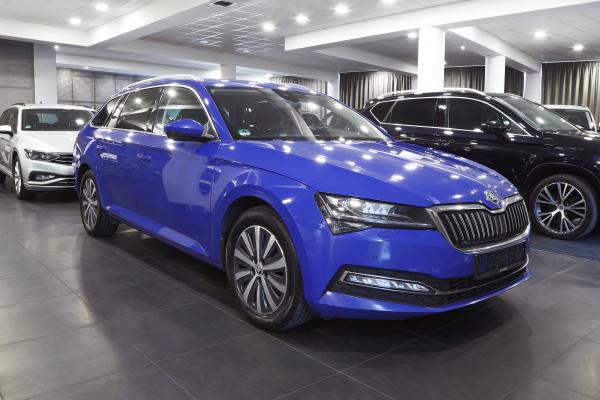 Škoda Superb 3 Combi Style 2.0 TDI 147kW DSG / Facelift / Matrix Led / Virtual cockpit / 2x sada ALU 17''