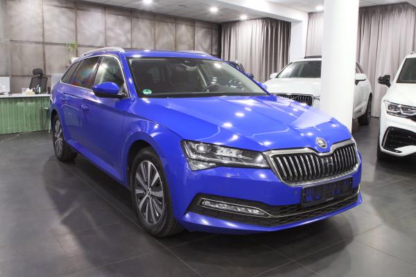 Škoda Superb 3 Combi Style 2.0 TDI 147kW DSG / Facelift / Matrix Led / Virtual cockpit / 2x sada ALU 17''