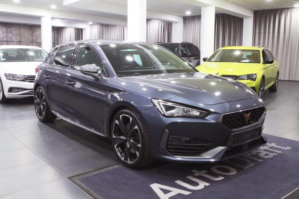 Seat Leon Cupra 2.0 TSI 221kW DSG / Virtual Cockpit / ALU 19''