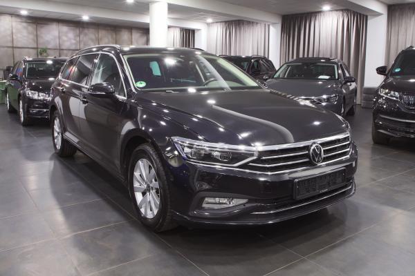 Volkswagen Passat B8 Variant Business 2.0 TDI 110kW DSG / Facelift / Matrix Led / Virtual Cockpit / 2x sada ALU 16''