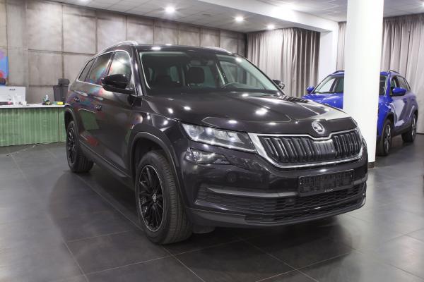 Škoda Kodiaq 2.0 TDI 140kW 4x4 DSG / 2x sada ALU 18''