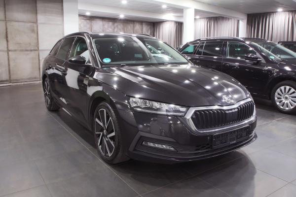Škoda Octavia 4 Combi 2.0 TDI 110kW DSG / Virtual cockpit / ALU 18''