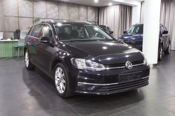 Volkswagen Golf 7 Variant 1.5 TSI 110kW DSG / Virtual Cockpit / ALU 17''