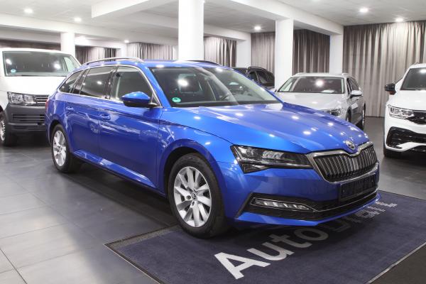 Škoda Superb 3 Combi iV 1.4 TSI 150kW DSG / Facelift / Matrix Led / Virtual Cockpit / ALU 17''