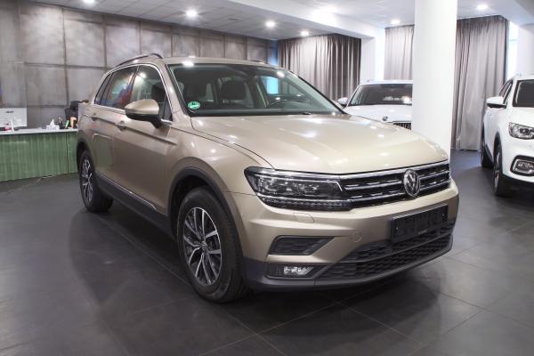 Volkswagen Tiguan Comfortline 2.0 TDI 110kW DSG / Virtual cockpit / 2x sada ALU 17''